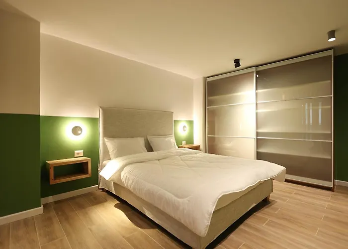 Grandstay Studios