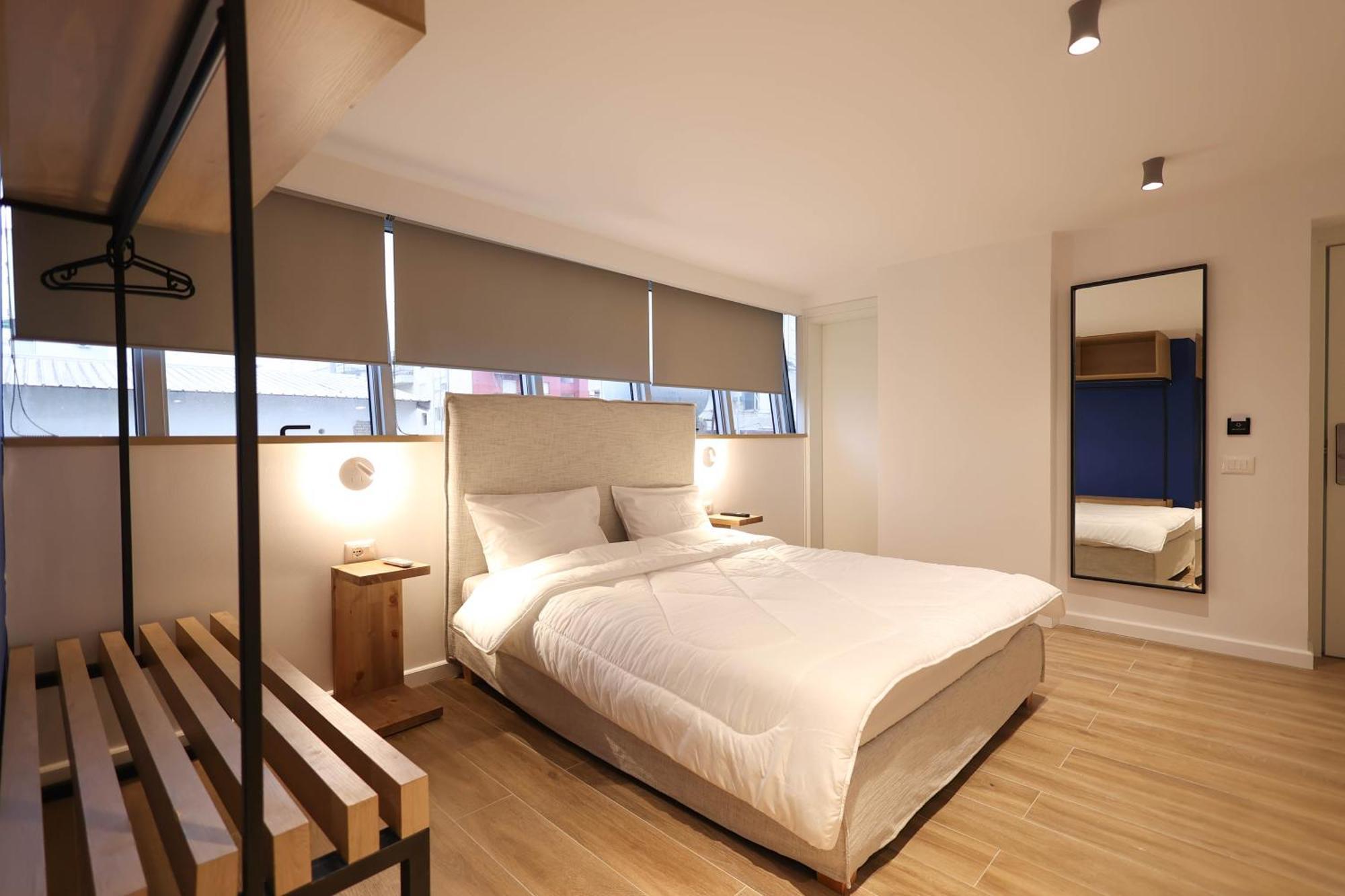 Grandstay