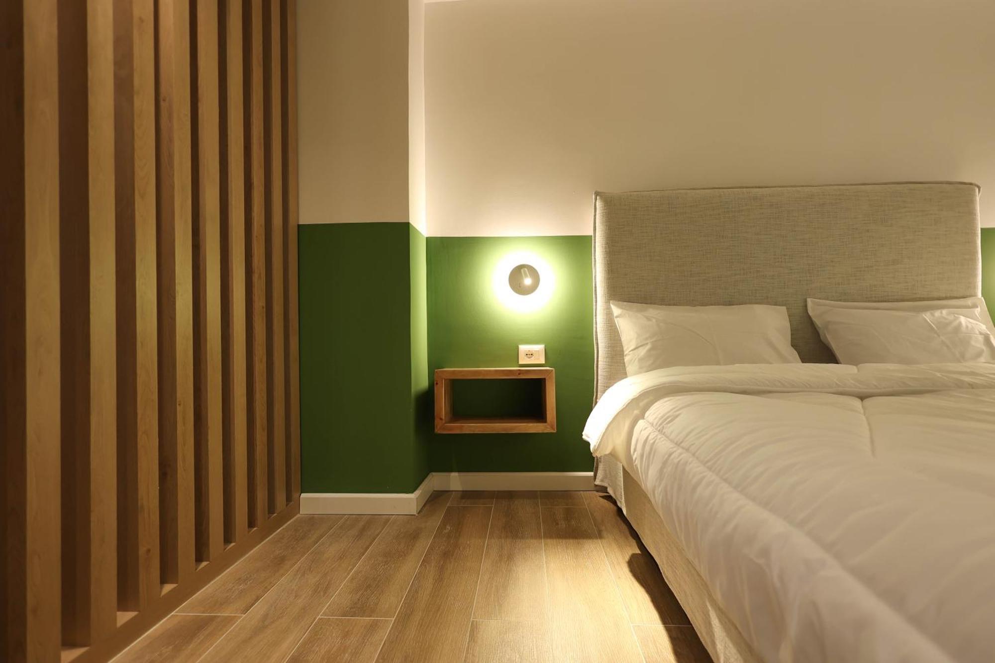 Grandstay